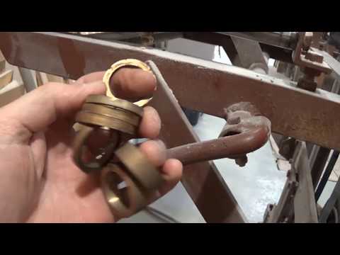 Видео: Обзор самодельного универсального деревообрабатывающего станка.