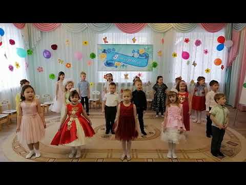 Видео: Весенняя полечка - Солнышко смеётся музыка и слова Л. Олифировой