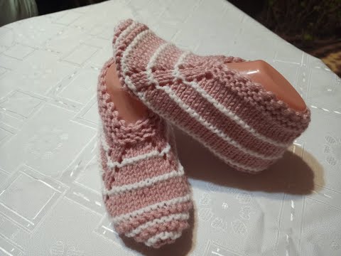 Видео: Плетени Терлици Модел 7 (Knitted Slippers) (Тапочки спицами) (Patik) (Pantufas passo a passo)