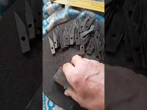 Видео: Изготовление табакорезки.