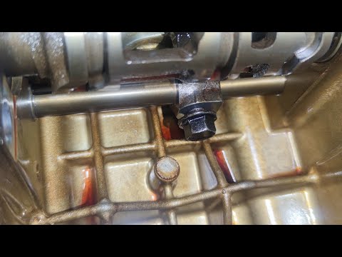 Видео: Новый повод для Паранойи  Triumph Rocket 3 #triumph #honda #automobile #kawasaki #suzuki #mechanic