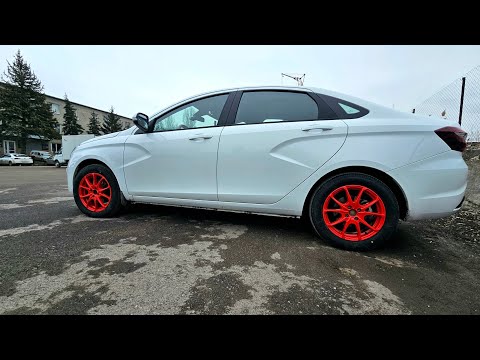 Видео: Веста 1.6 вариатор 9000км.