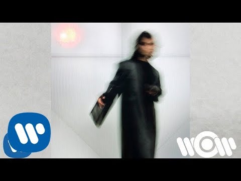 Видео: SALUKI - Улыбка (feat. 104) | Official Audio