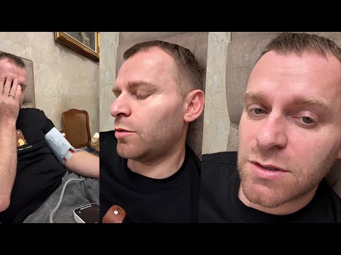 Видео: Самвел Адамян. Меряю давление после репетиции. Голова раскалывается!