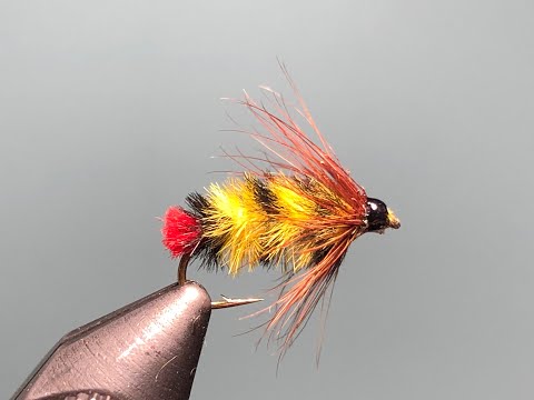 Видео: Сухая мушка Оса (Dry fly) Как связать