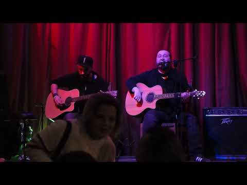 Видео: Мёртвые дельфины - Мёртвый город