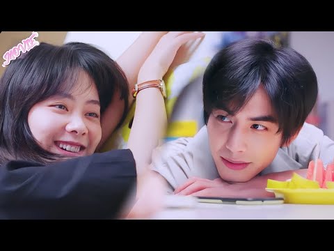 Видео: Золушку обвиняют в «плагиате»?! 💔 Соседский брат обнимает её: «Пойдём, мороженое тебя ждёт🍦»