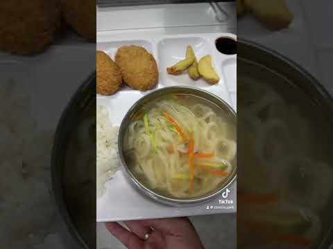 Видео: Работа в Корее. Чем кормят на заводе?