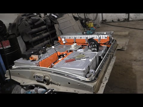 Видео: Ремонт Nissan Leaf не едет не заряжается сдох резистор