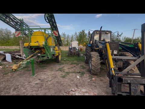 Видео: *опа ріпаку❗️Т 150 проти 130 сильного Lovol 1304🙈🌾