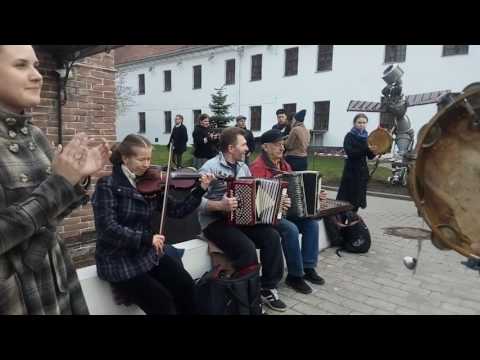 Видео: Belarus, танцы ,прыпеўкi alena Procharava