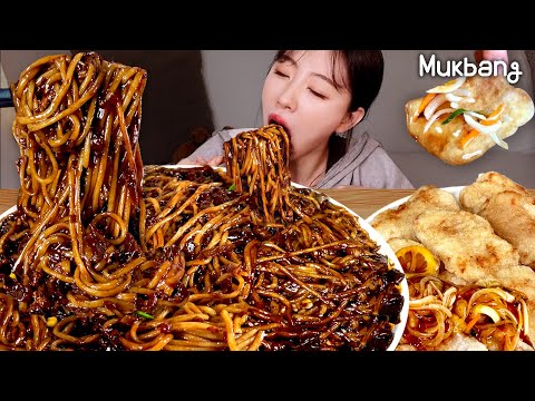 Видео: Сладкая и серная свинья, черная бокала Noodles ★ㅣjjajangmyeonㅣREAL SOUNDㅣASMR MUKBANGㅣEATING SHOW