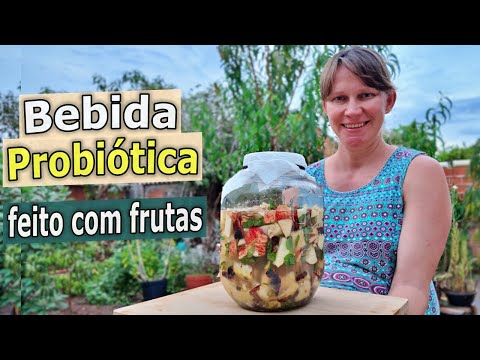 Видео: Я приготовил этот ферментированный фруктовый напиток для кишечника и иммунитета.