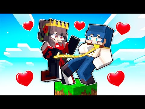 Видео: 😱 Майнкрафт но ОДИН БЛОК Принцессы и Рыцаря!