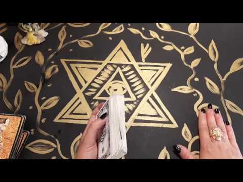 Видео: Гадание на Таро. КОГДА НАЙДУ РАБОТУ?