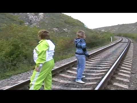 Видео: Молдавское село.Парканы.