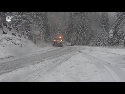Видео: Първи сняг за сезона в Смолянска област създаде проблеми на шофьорите