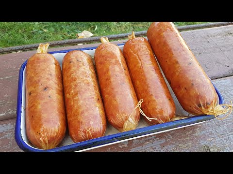 Видео: Приготвяне на Домашен Салам - Лесно и вкусно