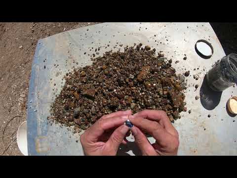 Видео: Самый большой сапфировый фонд, добыча сапфиров в Австралии, приключения Тима [ V: 139 ]