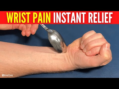 Видео: Как облегчить боль в запястье за ​​считанные секунды