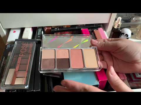 Видео: Хранение косметики в 2 ящике комода).