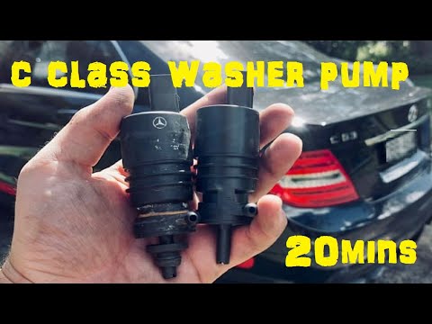 Видео: Замена насоса омывателя Mercedes C-Class: как заменить неисправный насос омывателя лобового стекла