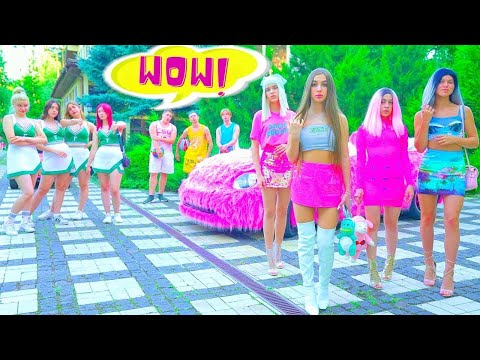 Видео: Даяна и приятелките й ИЗБРАХА МНОГО СМЕЛИ ТОАЛЕТИ ЗА СРЕЩАТА СИ 🎀 Забавен клип на Даяна!