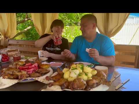 Видео: Готовим Лучший Ужин Для Всей Семьи На Свежем Воздухе. Курица жареная. Блюда В Тандыре.