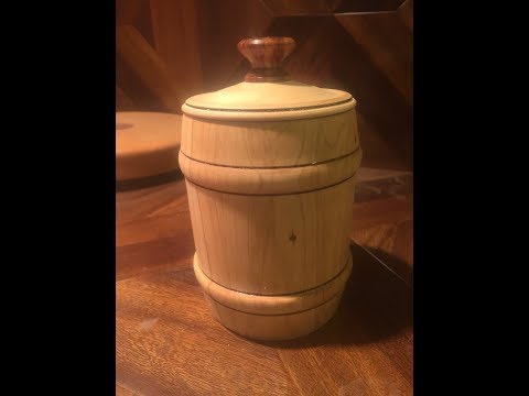 Видео: Бочонок для меда из липовых досок !