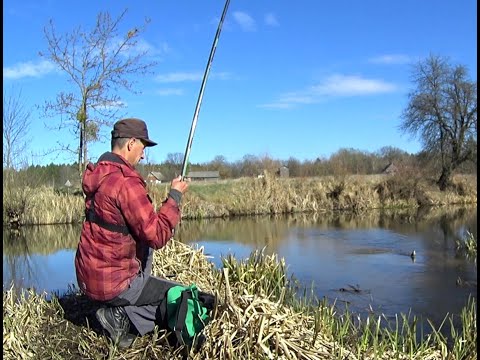 Видео: Весняна рибалка на річці в проводку на поплавок, в чудових мальовничих місцях, де клює гарно плотва