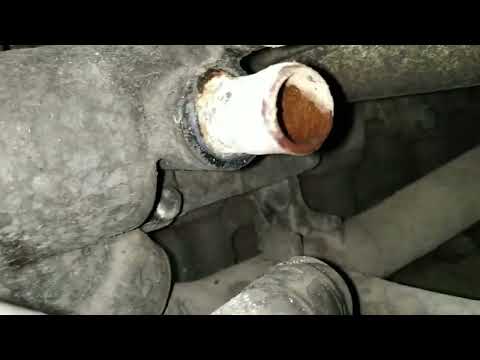 Видео: Пробило ли прокладку ГБЦ Тиго 2.0 или почему не греет печка