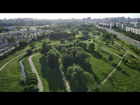 Видео: Муринский парк Санкт Петербурга