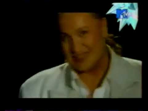 Видео: Константин Крестов - Обращение к небу (Shit-парад с Асей Калясиной)