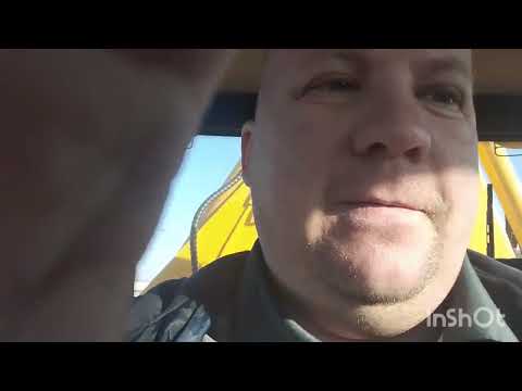 Видео: Обзор экскаватора погрузчика shantui