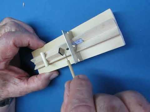 Видео: Судомоделизм. Технология Хьюберта Сикарда. clip174