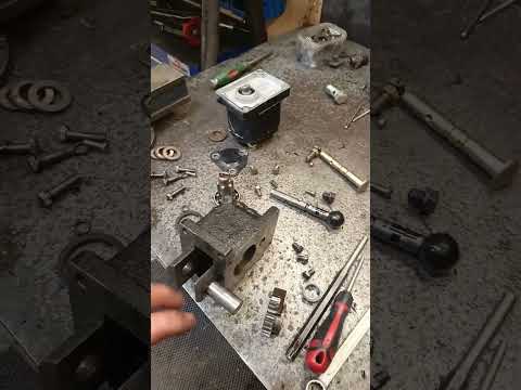 Видео: Переборка привода и насоса гидравлики трактора русичь т30 4*4