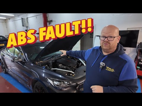 Видео: Когда дилер не может это исправить. Неисправность вакуумного насоса тормозов Kia Stinger #механик...