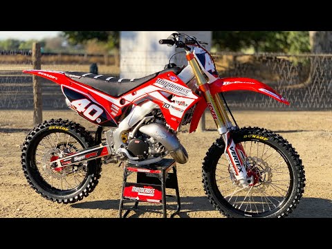Видео: Проект Honda CR125 Two Stroke 2005 года — Motocross Action Magazine