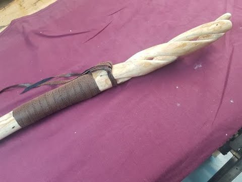 Видео: Резьба по ясеню с тростью