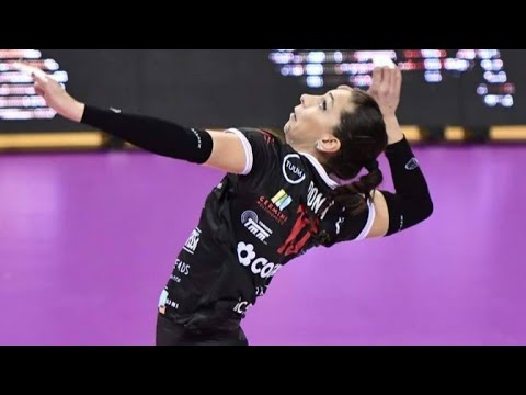 Видео: 15 впечатляющих силовых подач.