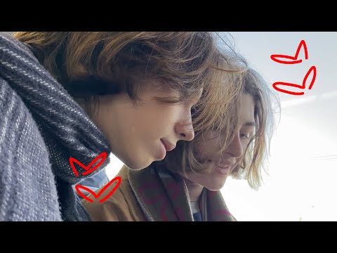 Видео: встретились спустя год или каникулы в санкт-петербурге