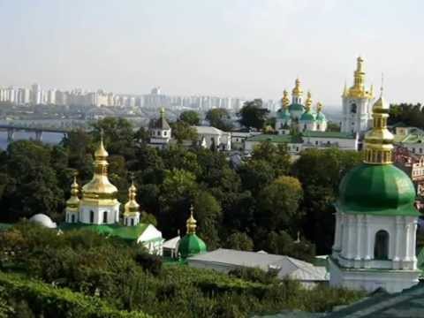 Видео: Киево-Печерская лавра. Радуйся Живоносный Кресте. Хор Киево-Печерской лавры.