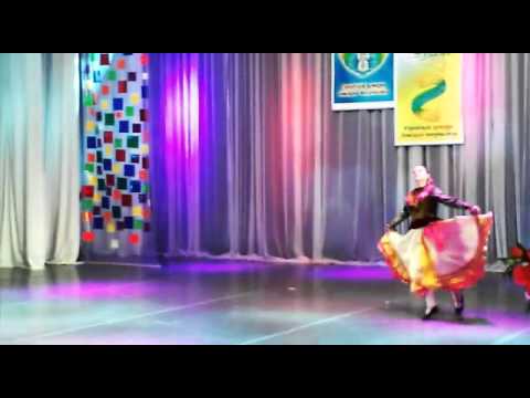 Видео: Танец "Гусеница"