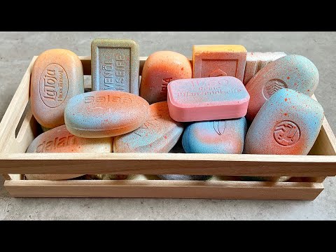 Видео: Entspannung mit Seife 🧡 Painted soap 💙 Резка крашенного мыла АСМР