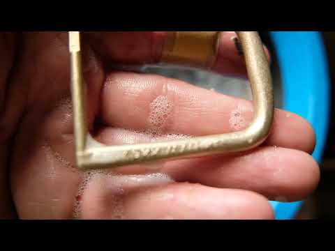 Видео: Галтование латунных пряжек