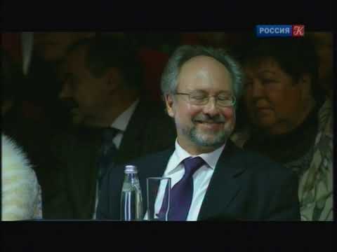 Видео: Женисбек Пиязов - Ария Дона Базилио (КОНКУРС М.МОГАМАЕВ 2012)