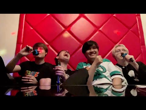 Видео: МАЗЕЛЛОВ МУХАНЖАН ДРЕЙК АНЕК В КАРАОКЕ ПОЮТ | IRL СТРИМ