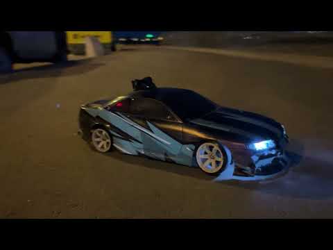 Видео: Ночной дрифт на радиоуправляемых моделях | В поисках спотов