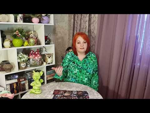 Видео: ЗМЕЕ ПРИЩЕМИЛИ ЖАЛО, ДАВНО ОНА ТАК НЕ ЖУЖЖАЛА!