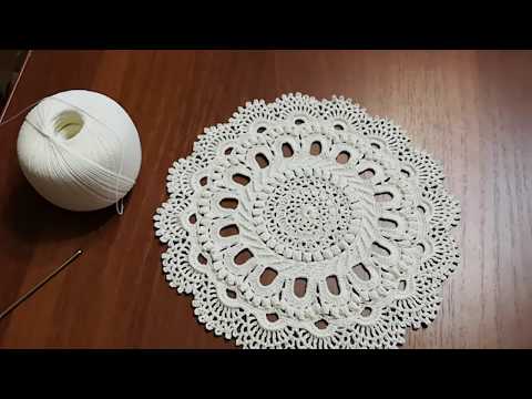 Видео: Салфетка ,, Совершенство,, крючком. 1Часть.